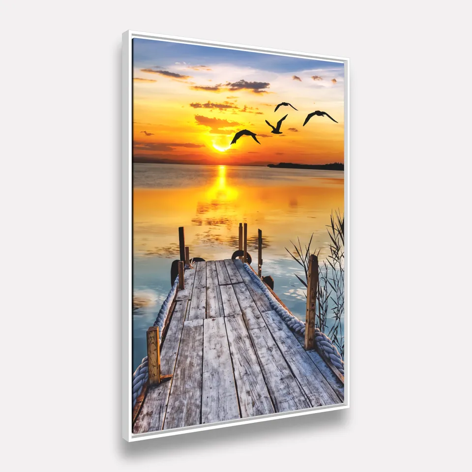Quadro Serenidade ao Entardecer Mar Pier e Pássaros Quadro Serenidade ao Entardecer Mar Pier e Pássaros